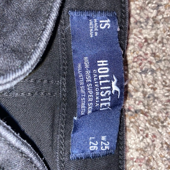 Black skinny jeans - Picture 3 of 3